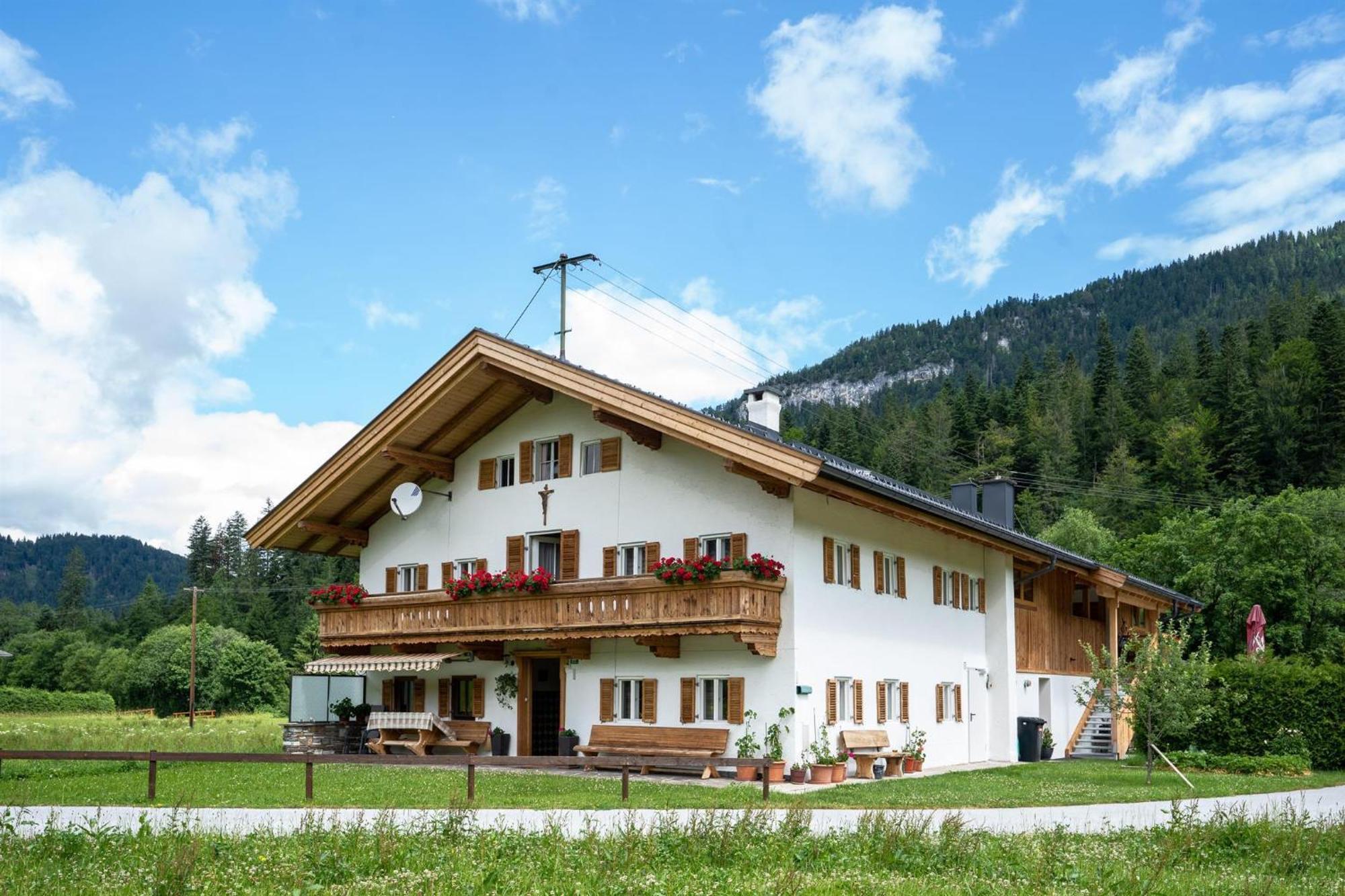 Apartments Edinger Soll Exterior photo